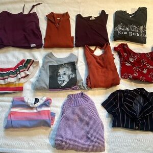 Teenage girl’s closet! Lot of Hollister,Garage, Billabong,Guess - S/XS.
